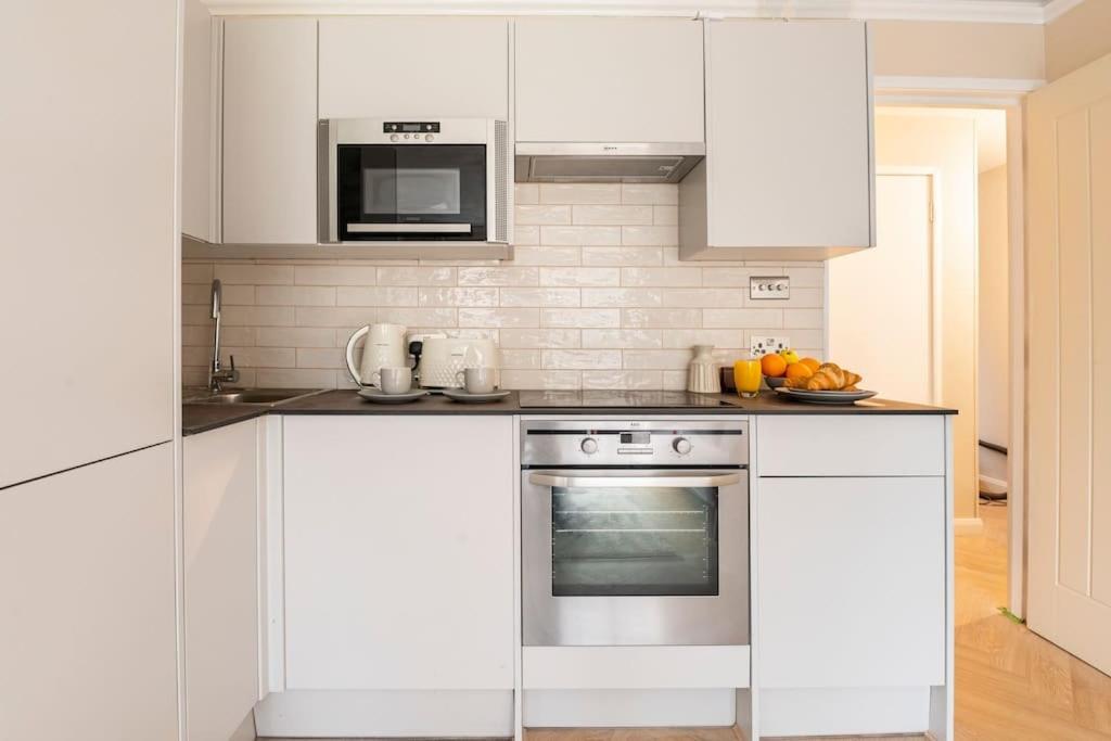Riverside Serviced Apartments ลอนดอน ภายนอก รูปภาพ