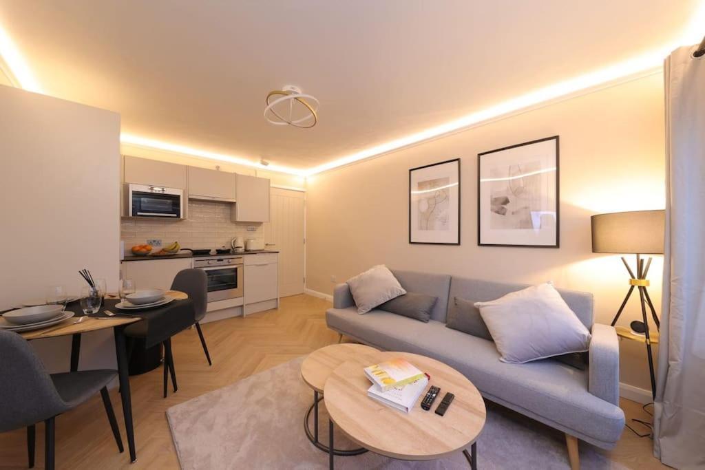 Riverside Serviced Apartments ลอนดอน ภายนอก รูปภาพ