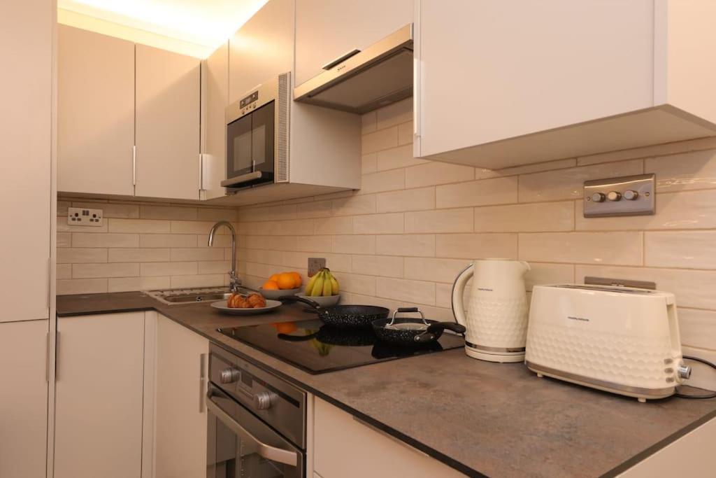 Riverside Serviced Apartments ลอนดอน ภายนอก รูปภาพ